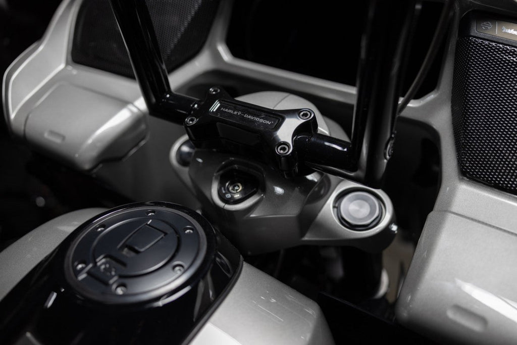 R Series 2024 Road Glide 14" Gloss Black Handlebar - Cuztom Kraft